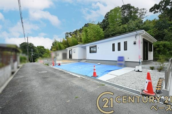リーブルガーデン法蓮町 ２号棟 ／新築一戸建の前面道路含む現地写真|■現地撮影写真■