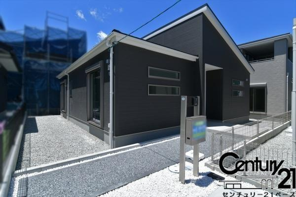 リーブルガーデン法蓮町 ２号棟 ／新築一戸建