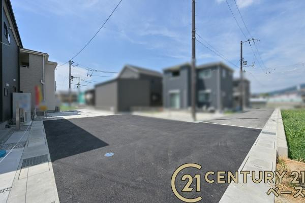 リーブルガーデン三輪 １号棟 ／新築一戸建の前面道路含む現地写真|■現地撮影写真■落ち着いた雰囲気の閑静な住宅地内です！