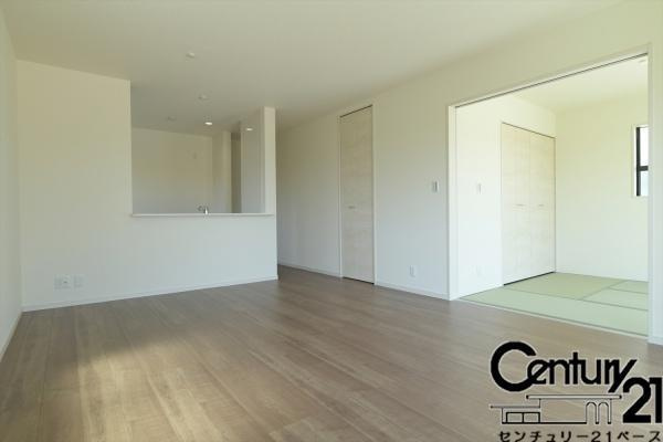 リーブルガーデン三輪 １号棟 ／新築一戸建の内観：施工例|■ペアガラス使用で結露の心配もありません！■