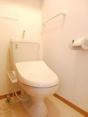 【トイレ】 | シュティル　ブリーゼＢ