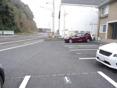 【駐車場】 | ローズコート　エム