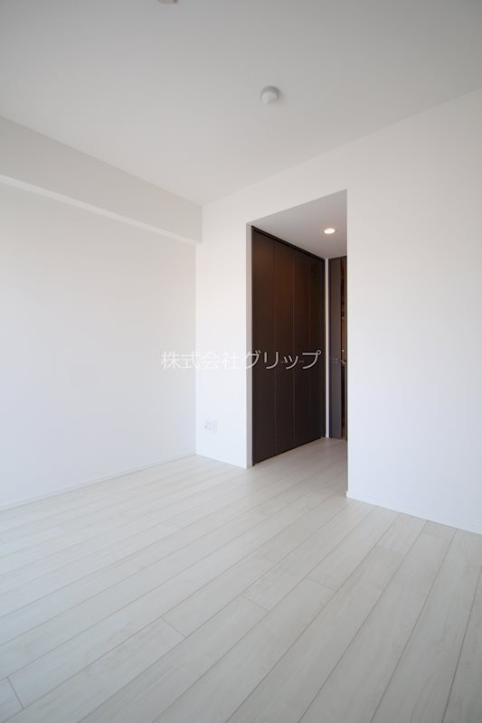 LUMEED横濱南の洋室