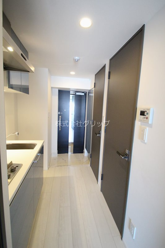 LUMEED横濱南の玄関