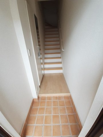 ピュアータウンクルメⅡの玄関