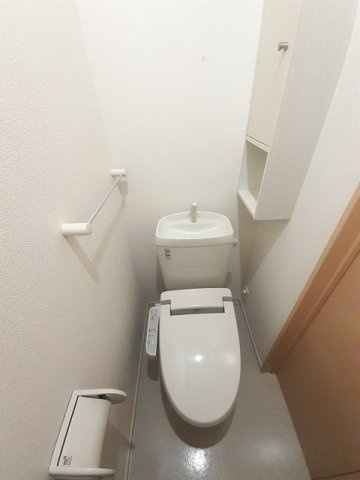 グレイシャス髙尾Ｃのトイレ