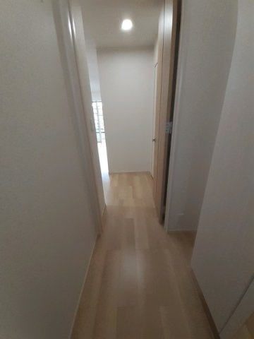 メゾンネージュⅡ番館の玄関