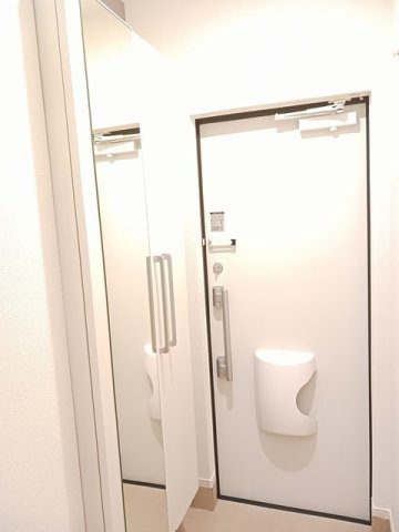 プロシードの玄関