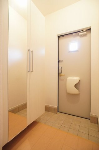 リヴィエールの玄関