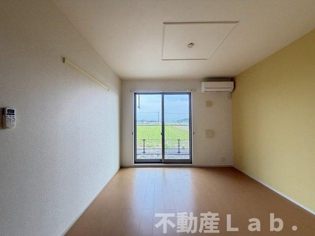 セイバリー　レジデンス　Ⅱの居間・リビング