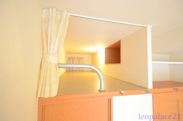 レオパレスフジテル