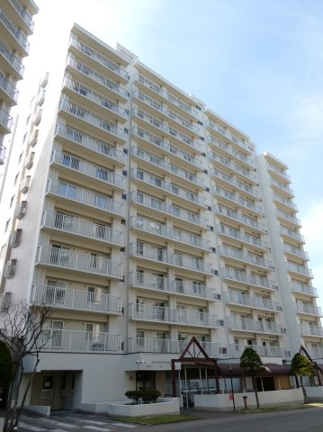 【外観】 | パークアベニュー参番館Eコート | ●キャポ大谷地斜め向かい
●24時間365日管理員常駐