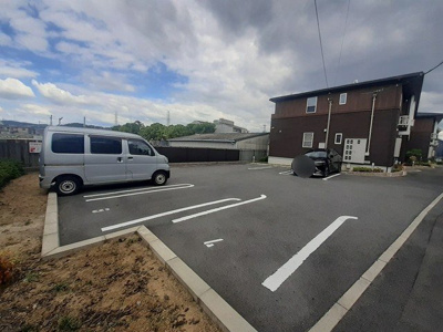 【駐車場】 | メゾン－８