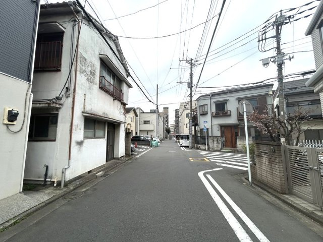 【前面道路含む現地写真】の画像