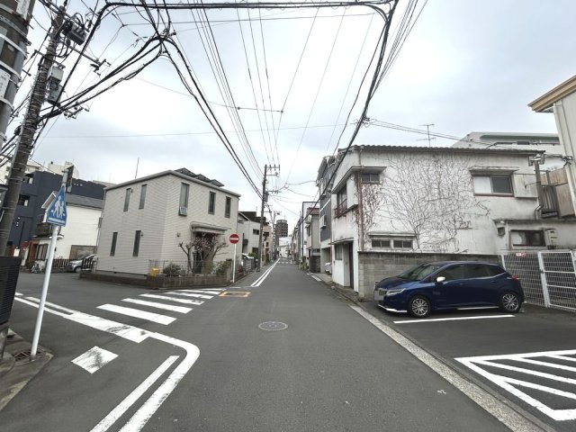 【前面道路含む現地写真】の画像