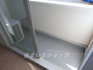 広島市安佐北区深川５丁目のアパートのバルコニー