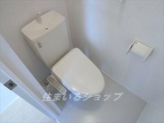 広島市安佐北区深川５丁目のアパートのトイレ|シャワートイレ