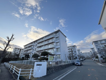 ひよどり台7団地32号棟の画像