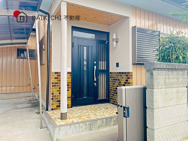【玄関】 | 羽生市南7丁目　中古戸建　