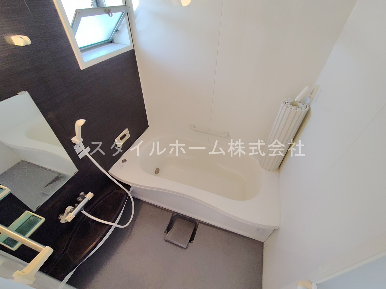 ロイヤルメゾン忠興の浴室