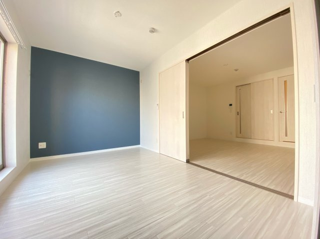 ラ・ハイール桃ヶ池公園の洋室