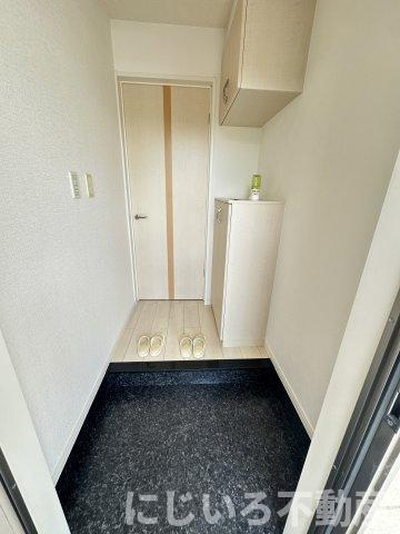 カネイコート日開野Ⅱの玄関