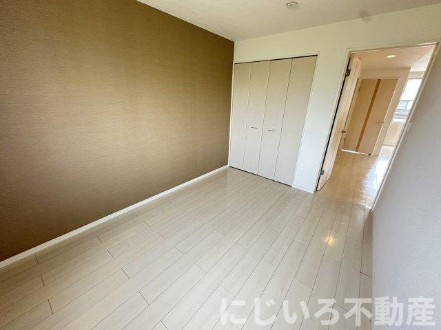 カネイコート日開野Ⅱの洋室