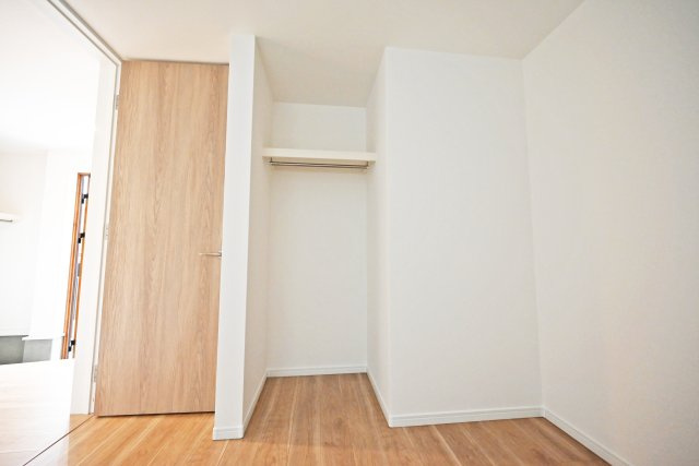 マドレコート西昆陽3丁目新築一戸建て｜3LDK＋駐車1台可の洋室|洋室4.0帖