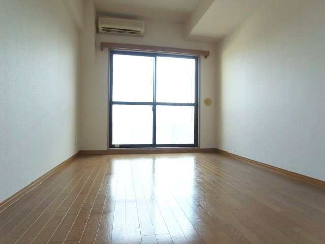 新宿区上落合２丁目のマンションの画像