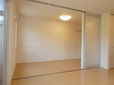 【洋室】 | D-roomひまわり