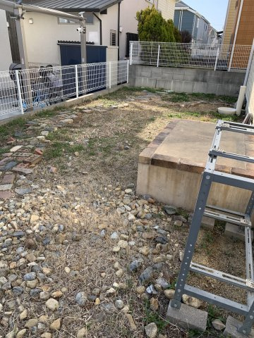 舞多聞西　中古一戸建ての庭