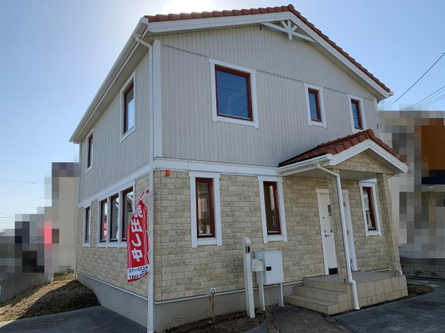 舞多聞西　中古一戸建ての外観