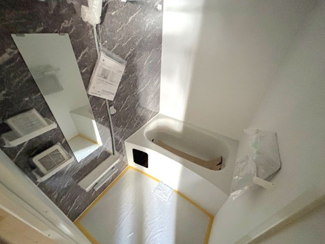 安芸郡海田町国信１丁目のアパートの浴室