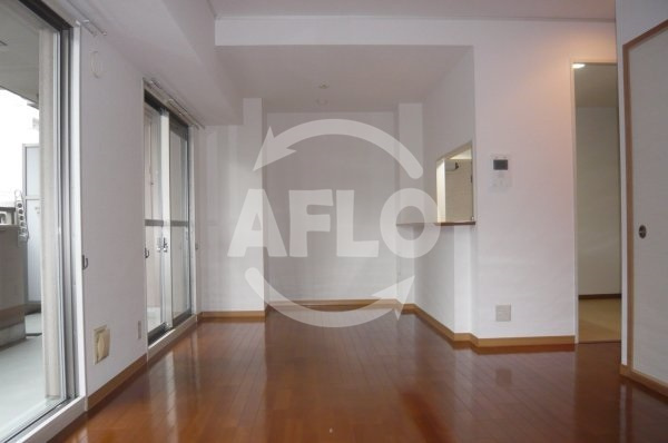 グランドメゾン江戸堀の居間・リビング|グランドメゾン江戸堀　リビング・ダイニングスペース