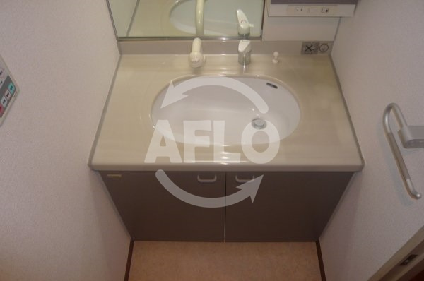 グランドメゾン江戸堀の独立洗面台|グランドメゾン江戸堀　独立洗面化粧台