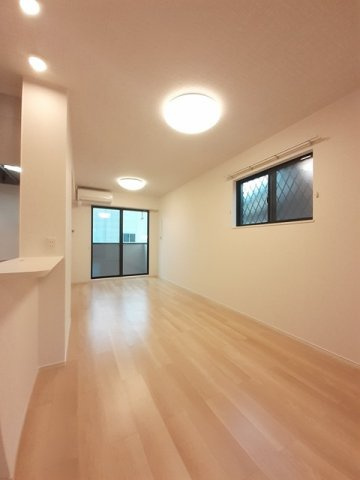 エスト・メゾンの居間・リビング