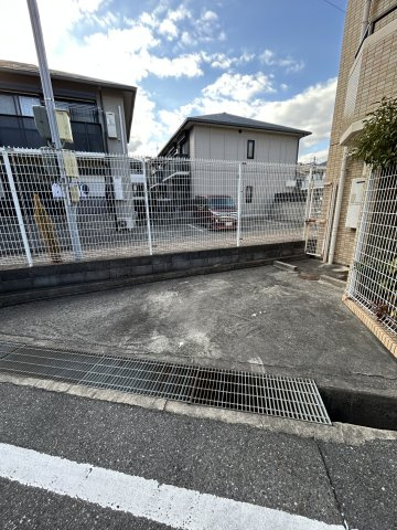 エスポワール武庫之荘北Ｖの駐車場