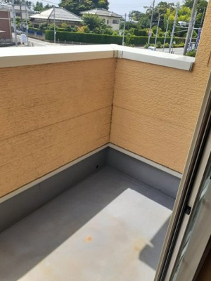 【バルコニー】 | ルシュマンＣ | 暖かな日差しのふりそそぐバルコニー