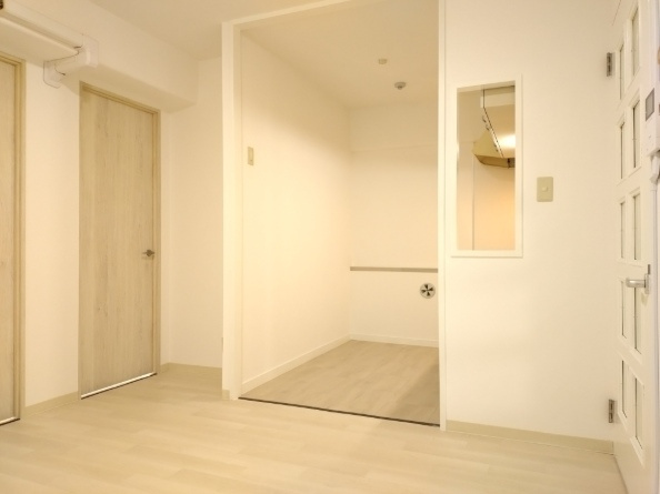 武庫川ニュースカイハイツの居間・リビング