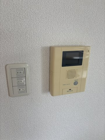 ライトクロト半田の設備|別部屋反転間取のお写真になります。参考にご覧くださいませ。