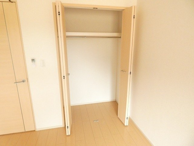 エレガンテⅠの収納|収納スペース豊富です