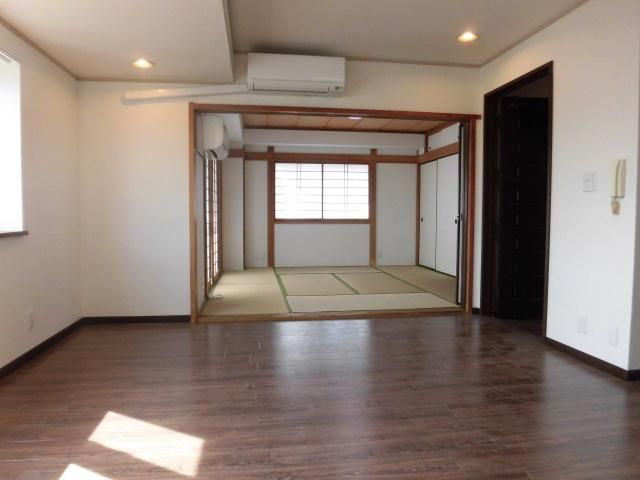 【居間・リビング】 | クレシェンド