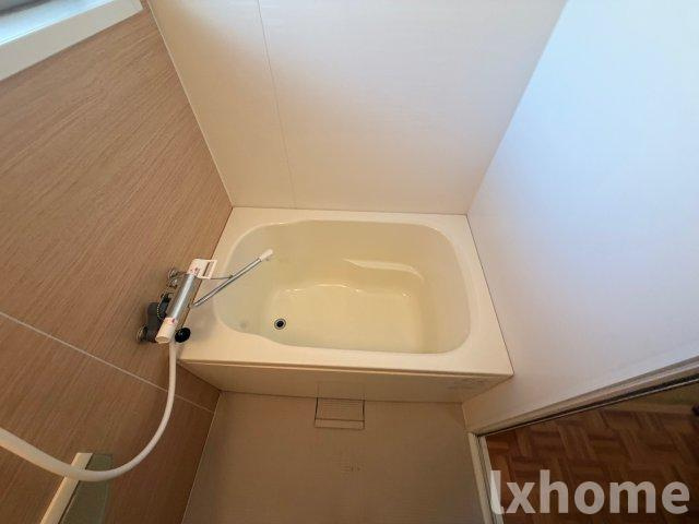 茨木市豊川4丁目貸家の浴室