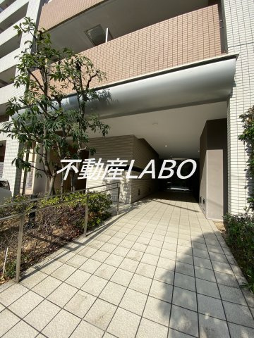 アズヴェール阿倍野のエントランス
