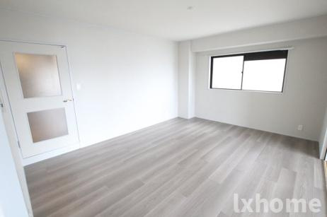 ルミエール万博公園の居間・リビング|ゆったり過ごせる居間です