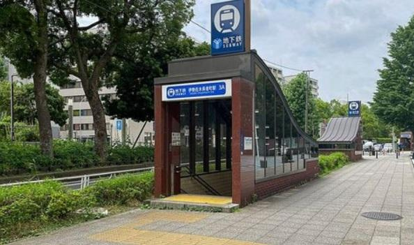 ライオンズマンション横浜大通り公園南の周辺|横浜市営地下鉄ブルーライン「伊勢佐木長者町」駅徒歩７分です、通学・通勤に便利ですね。