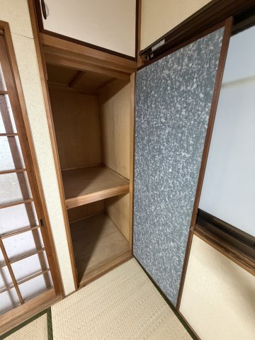 シマダハイツの収納