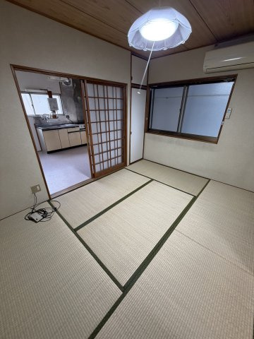 シマダハイツの和室