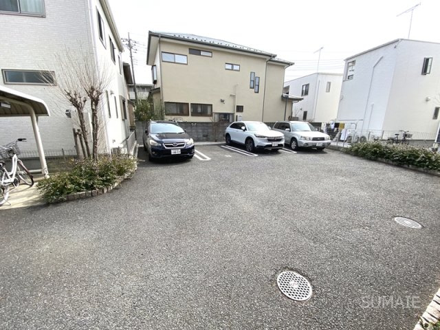 Ｄ-ｒｏｏｍ西本郷の駐車場|駐車スペース☆彡
