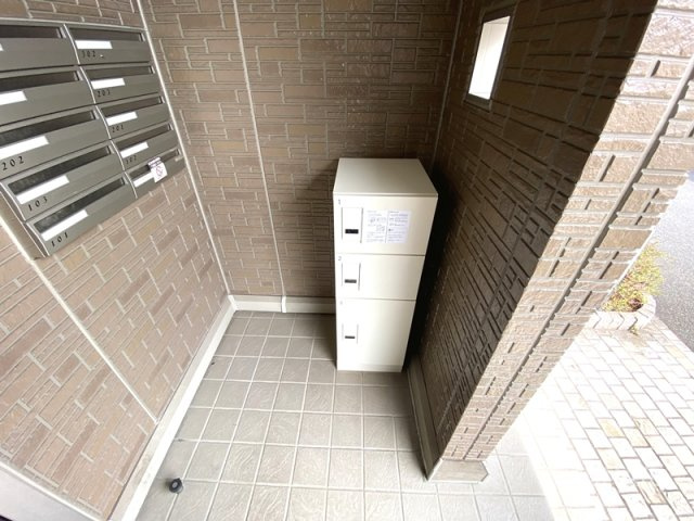 Ｄ-ｒｏｏｍ西本郷のその他共用部分|便利宅配BOX☆彡
